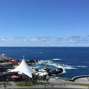 https://hotel-euro-moniz.madeira-islandshotels.com